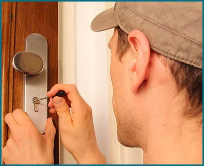 Father Son Locksmith Shop Sugar Land, TX 281-394-4708 - 65-6